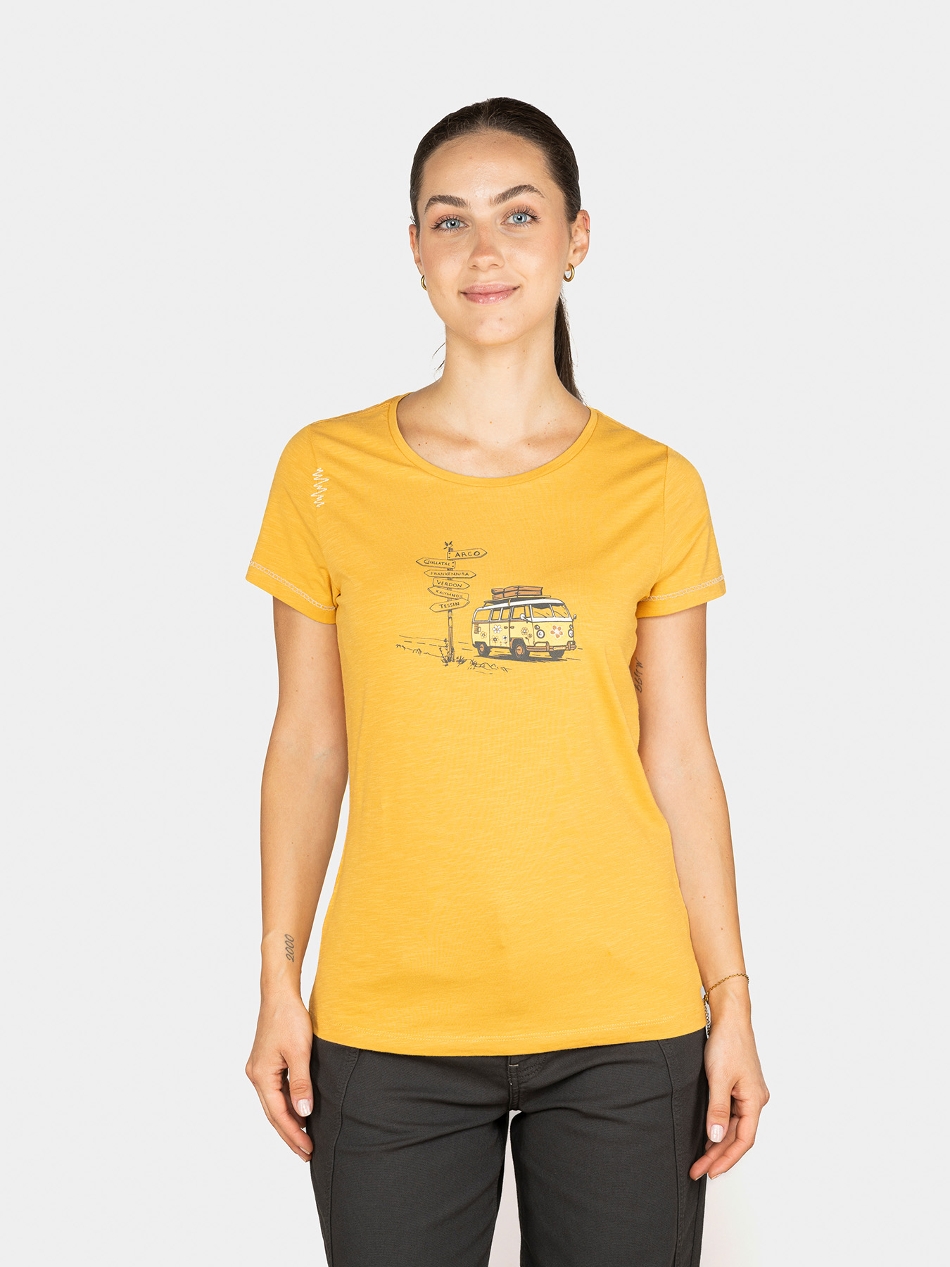 Gandia Road To The Crag