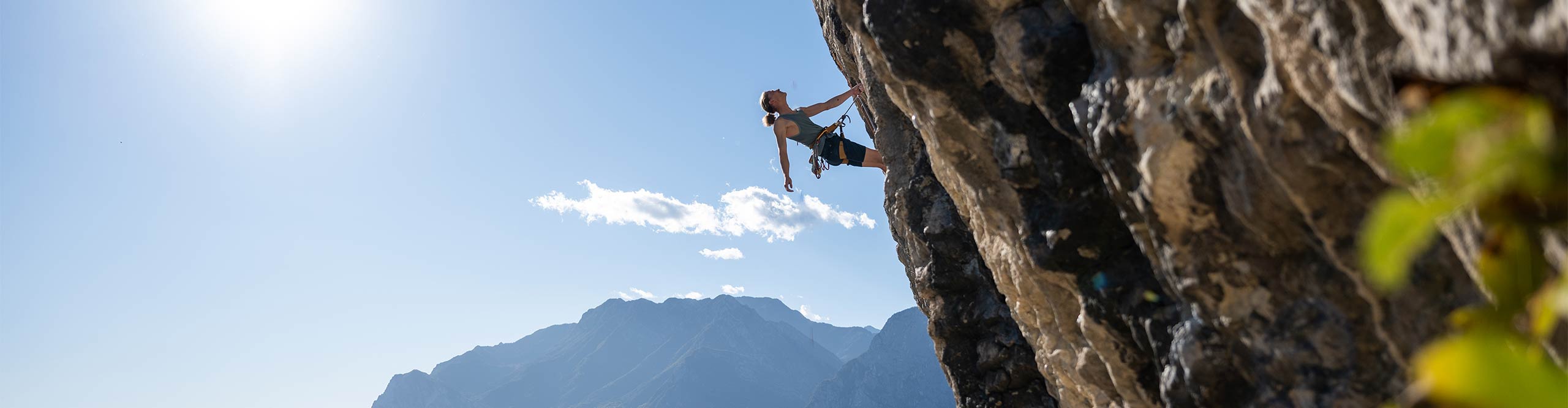 climbing-sports-clothing-streetwear-fashion-about-us-summer-26-collection-chillaz-header